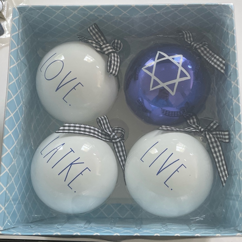 RAE DUNN HANUKKAH CHANUKAH 4 piece ORNAMENT set NEW IN BOX